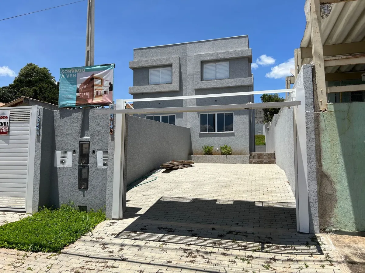 Casa com 3 Suítes no Jd. dos Pinheiros, Atibaia